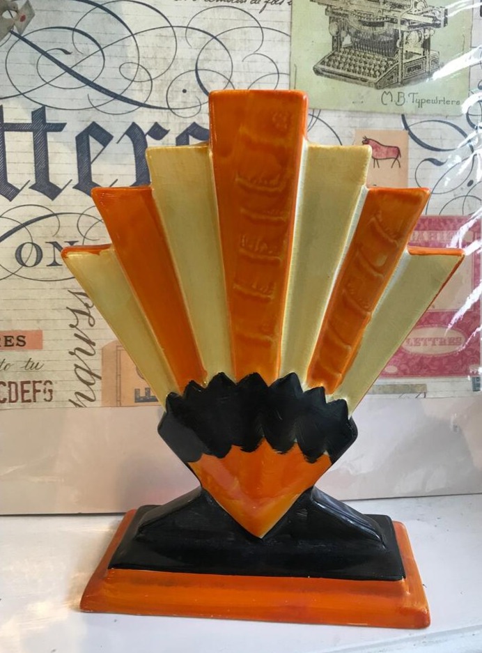 Striking 1930s fan vase
